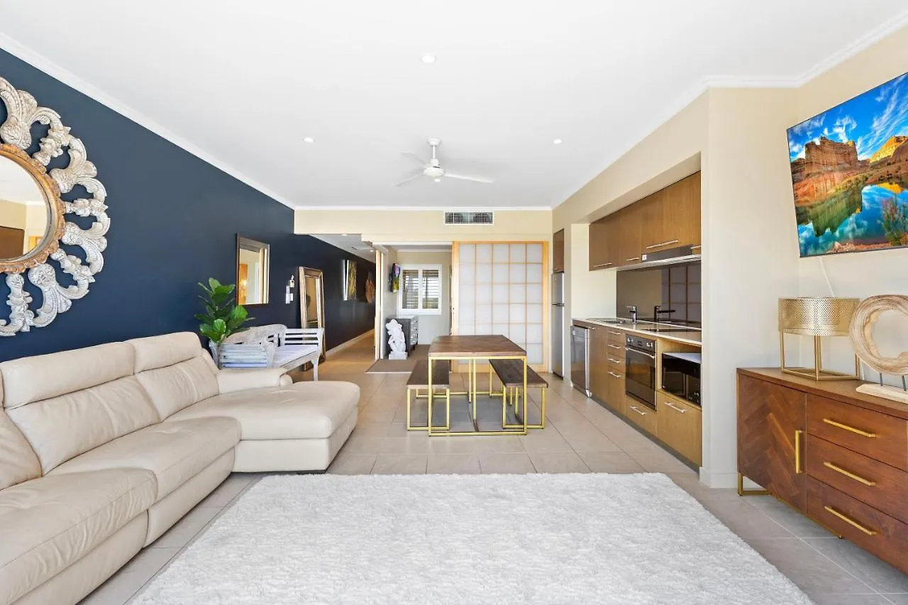 Vistablue @ The Bay Apartment Urangan Australia